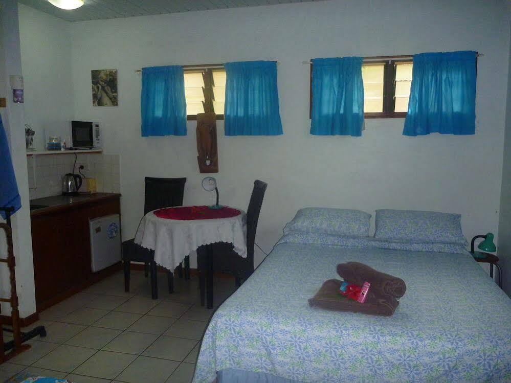Travellers Budget Motel Порт Вила Екстериор снимка